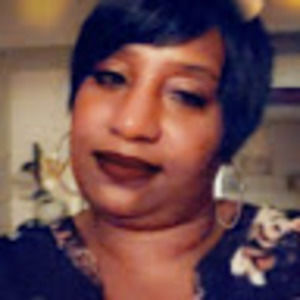 Meet your Posher, Connie